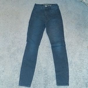 American eagle high waist jeans size 4